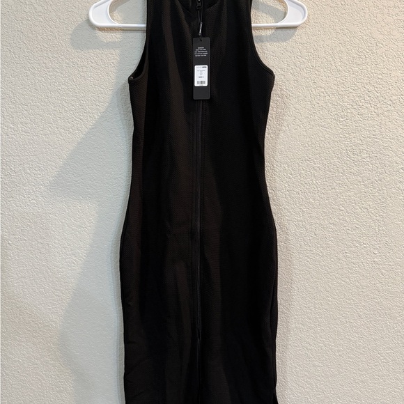 NWT Fashion Nova Zoey textured Black Sleeveless Dress - Picture 1 of 3